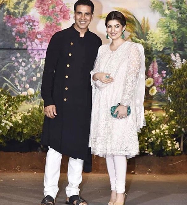 twinkle khanna at sonam's wedding reception