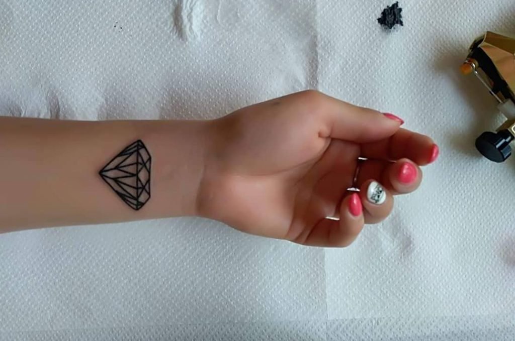 diamond tattoo designs for girls